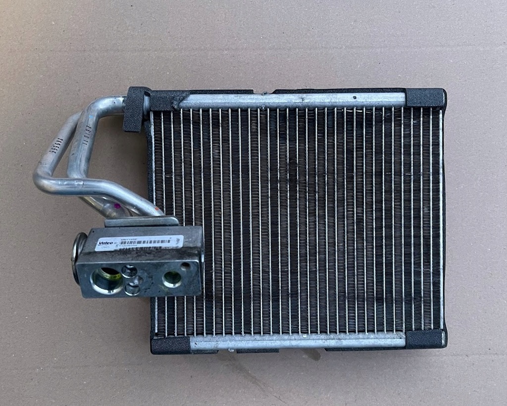 фото №1, Испаритель renault megane iii cabrio оригинальный номер 272700011r