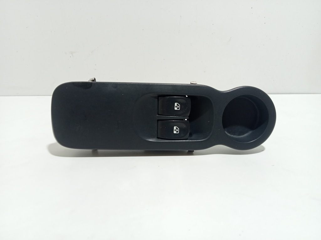 фото №1, Перемикач вікон панель лівий renault modus grand modus 8200277630a