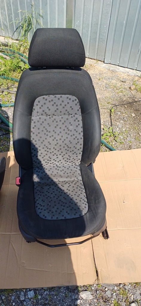 фото №12, Skoda fabia i mk1 сиденье перед правый пассажира