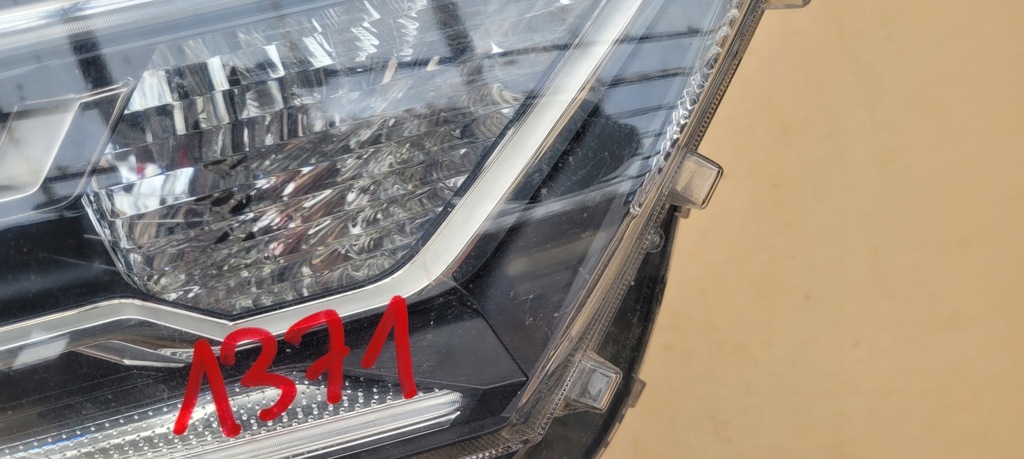 фото №6, Фара правий лампа права toyota rav4 v full led