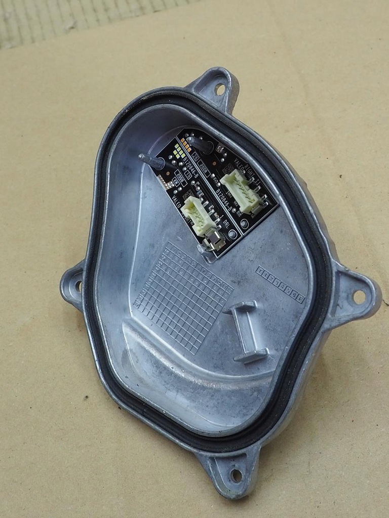 фото №12, Vw t-cross преобразователь модуль лампы led правый