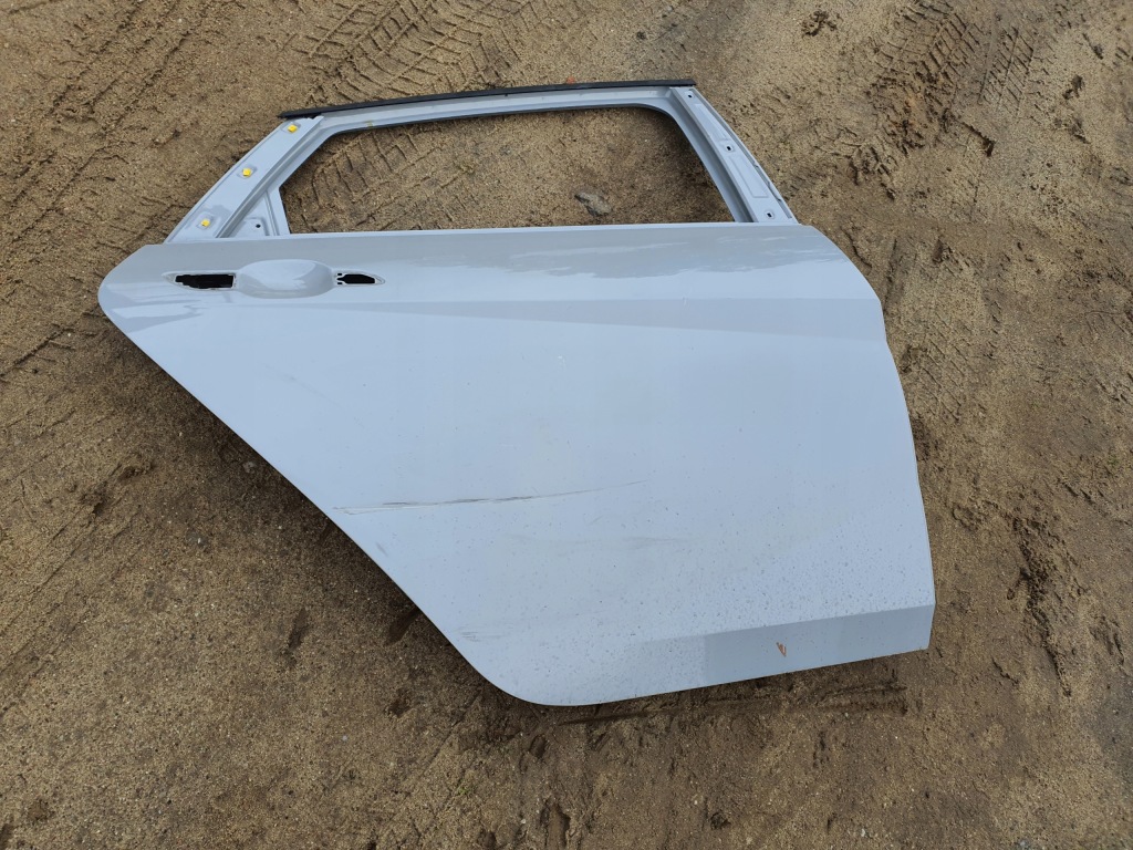 Купить Hyundai elantra vii 2020- дверь задние правое