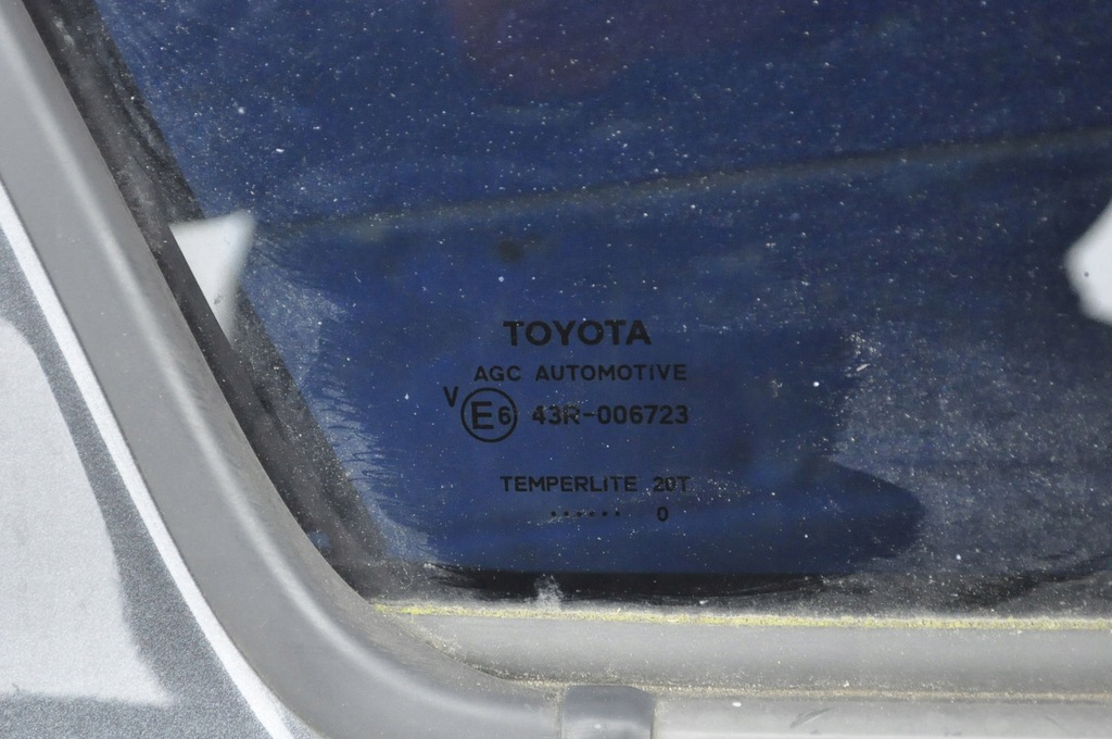 фото №7, Toyota yaris iii дверь правый правое задняя задние