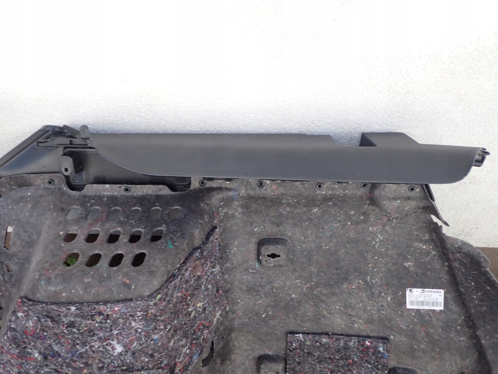 фото №7, Обшивка багажника правый skoda octavia iii 2019 europa 5e9867428ar