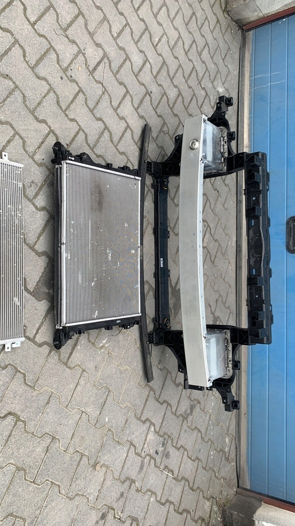 фото №1, Hyundai ioniq 5 2021- pas перед радиатор комплект