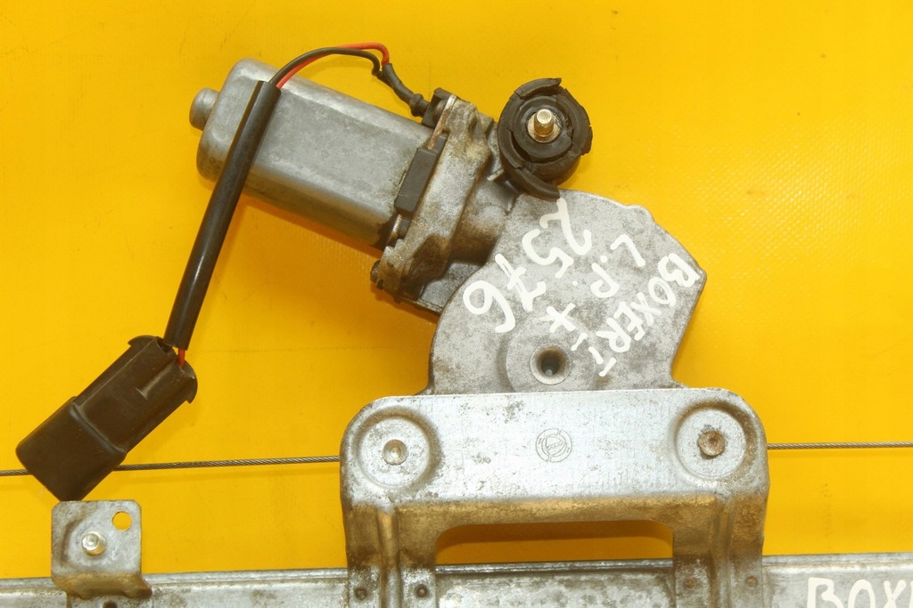 фото №9, Підйомник скло лівий передній перед boxer i citroen jumper i ducato ii