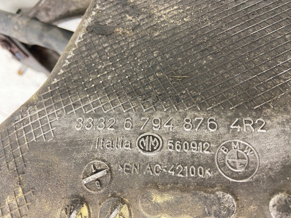 фото №6, Bmw 7 f01 f02 поворотный кулак рычаг подвеска полный правый задняя 6797448