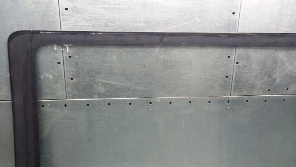 фото №9, Стекло кузовная правая vw transporter t4 02r