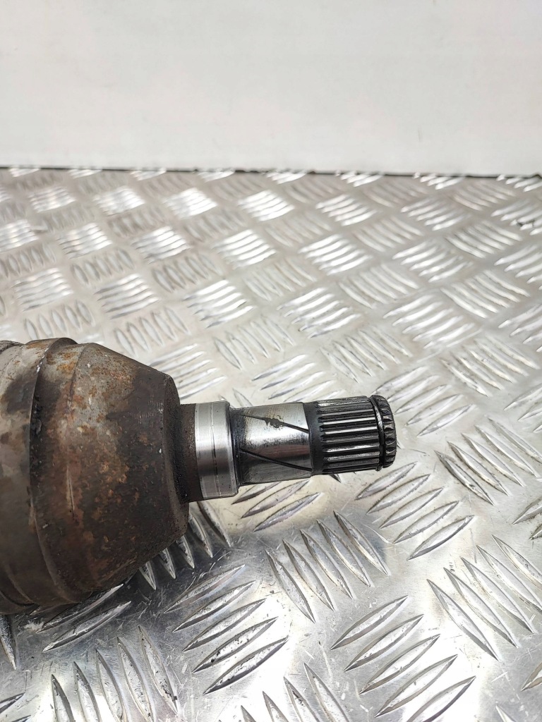 Opel insignia a 2010 привідний вал передня Недорого