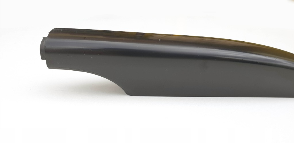 Peugeot 206 sw накладка заглушка рейлинг правый  задняя Цена