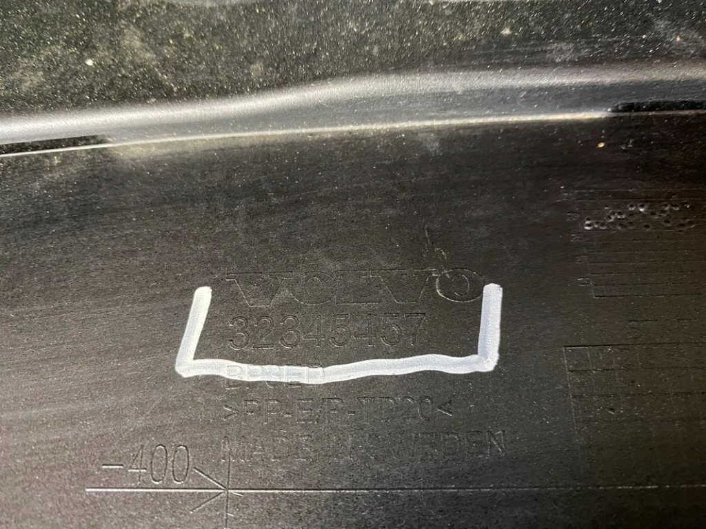 фото №11, Решётка бампера спойлер - volvo xc90 ii lift r-design 19-