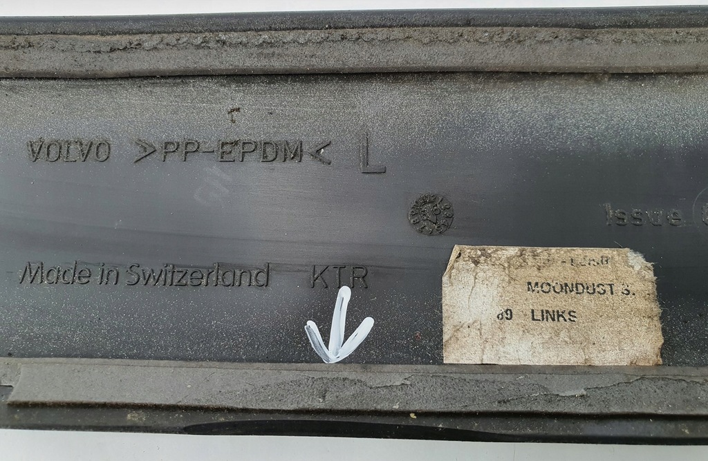 фото №5, Молдинг крыла левый задняя 443 volvo c70