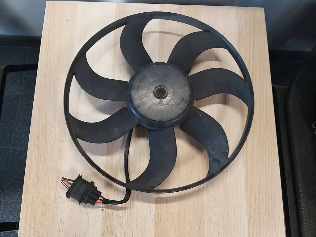 Купити Seat skoda vw вентилятор радіатора 6r0959455c
