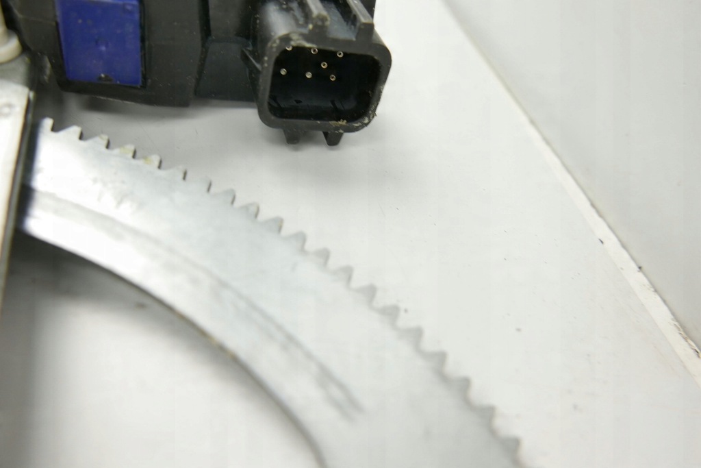 фото №9, Підйомник скло лівий перед opel meriva a