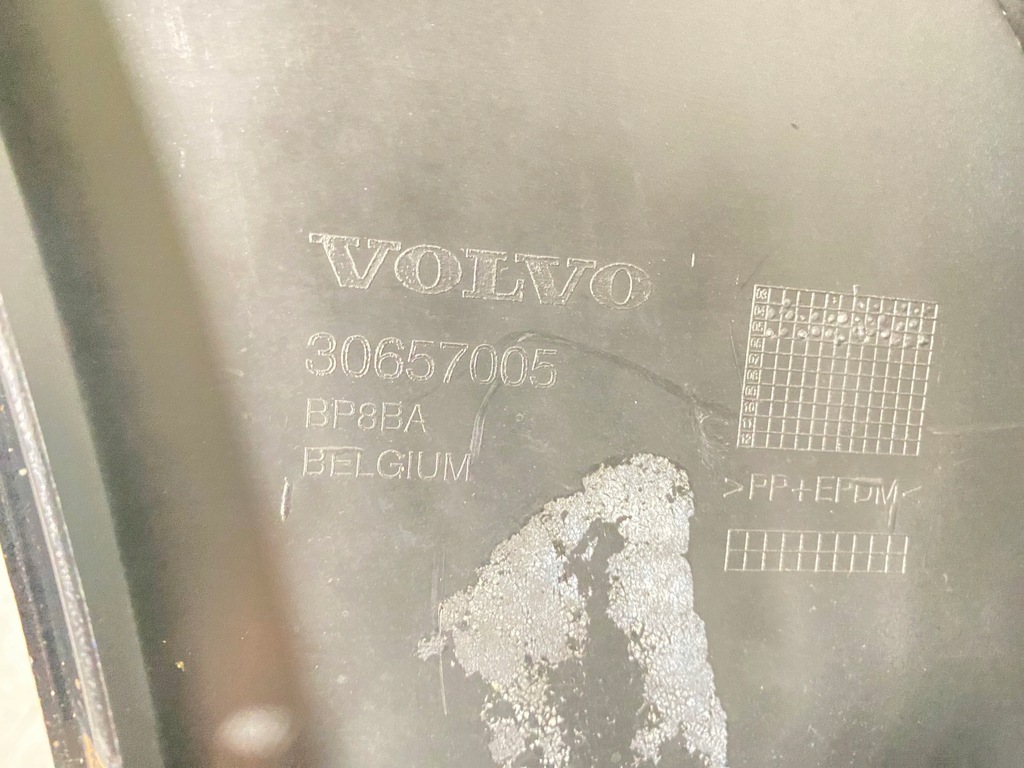 фото №11, Бампер перед передний volvo s40 ii v50 2004-2008