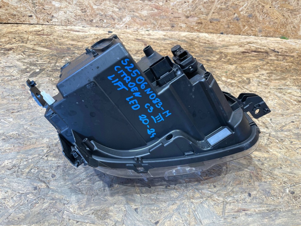 фото №11, Citroen c3 iii 3 lift 20-24 лампа led левая перед передняя