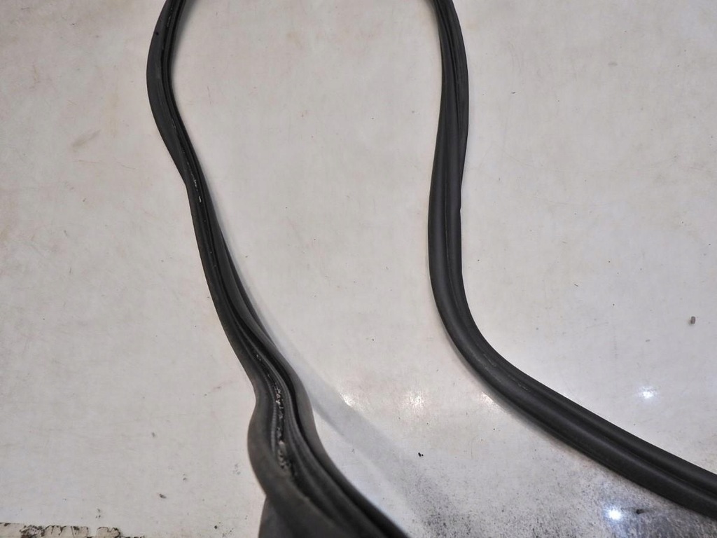 фото №3, Прокладка багажника renault laguna iii