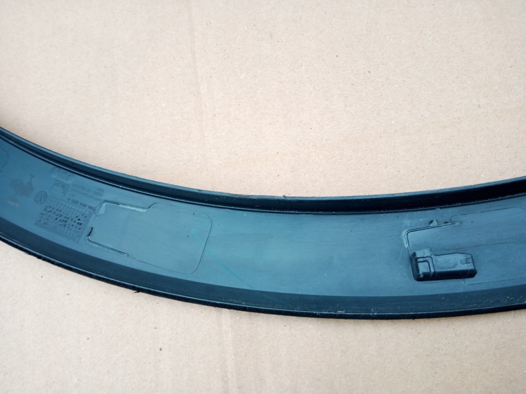 фото №11, Vw tiguan allspace права молдинг крила задня