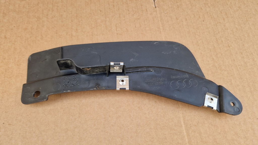 фото №1, Гумовий елемент підкрилок audi q7 lift 4m0807548d правий оригінал jak новий