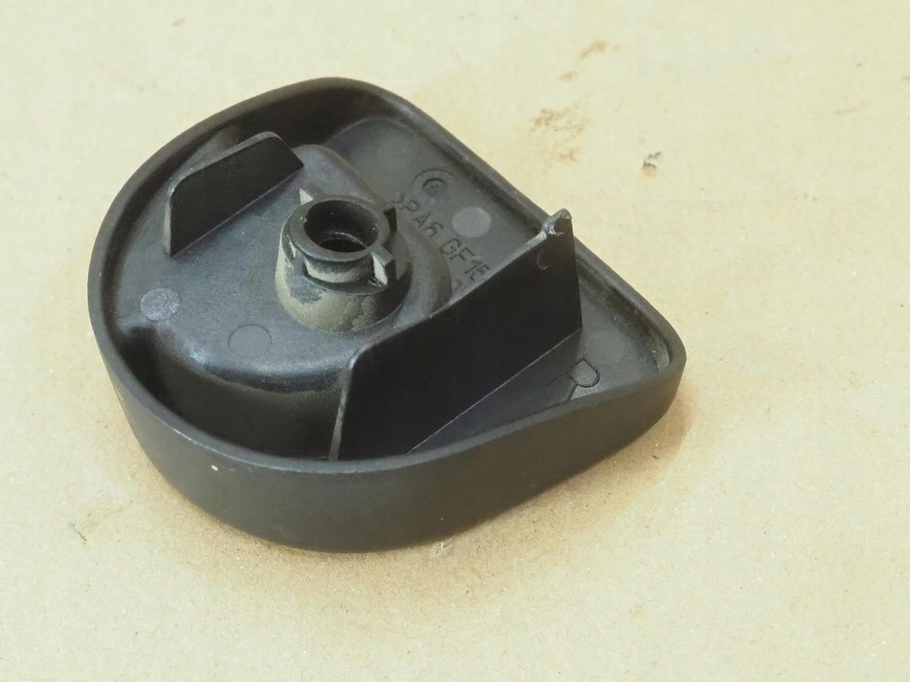 фото №10, V-klasa mercedes w638 6388650155 кронштейн шторка