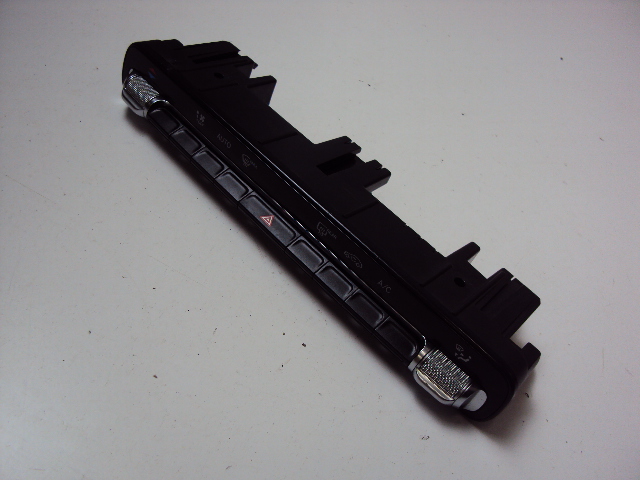 фото №1, Панель обдув кондиціонера mercedes a-klasa w177