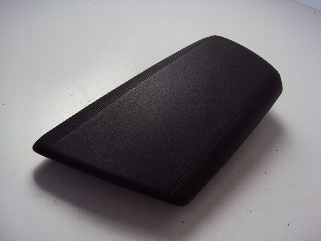 фото №2, Підлокітник alfa romeo giulia 2016-