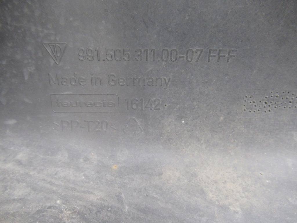 фото №13, Porsche 911 991 carrera бампер перед 99150531100