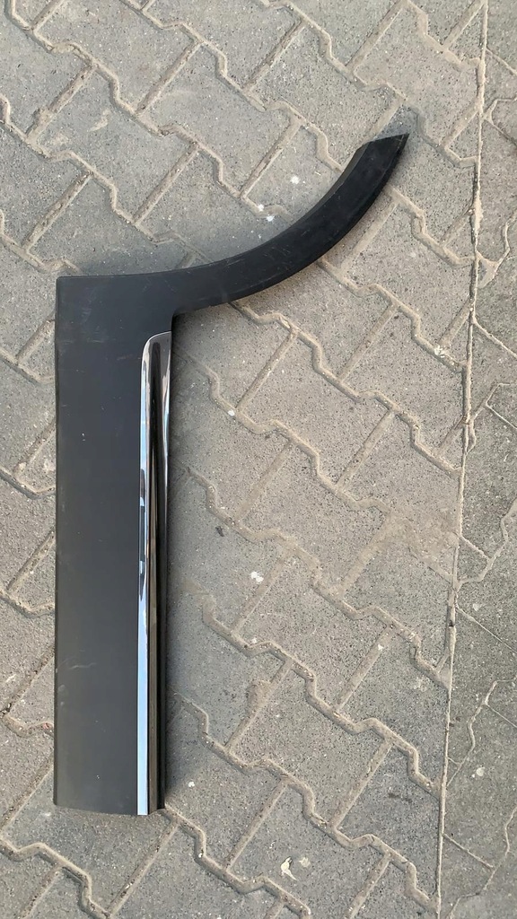 фото №1, Kia sorento 2016- молдинг na дверь задняя