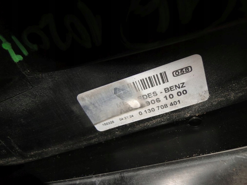 Mercedes c klasa w205 радиатор воды кондиционер вентилятор Недорого