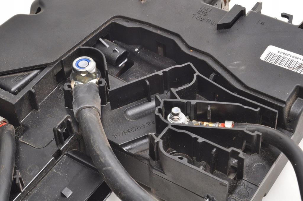 фото №7, Mercedes slk w172 r172 предохранитель клеммы пиротехническая plus a1725401450