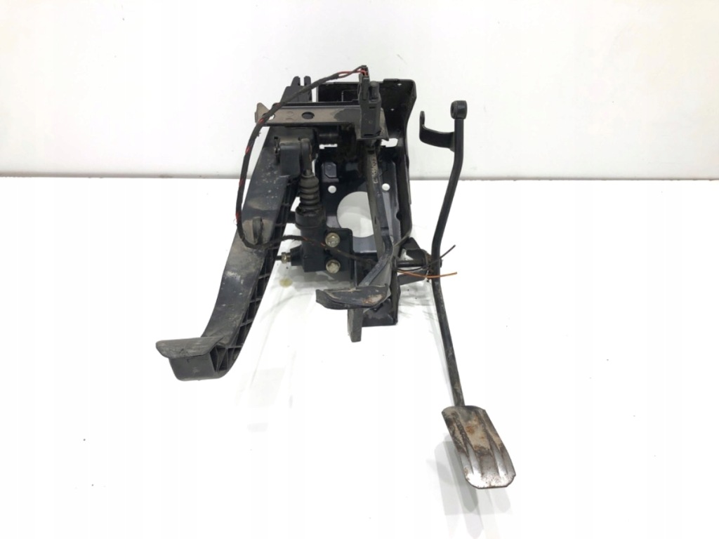 фото №1, Педалі vw transporter t4 90-04 1.9 61km