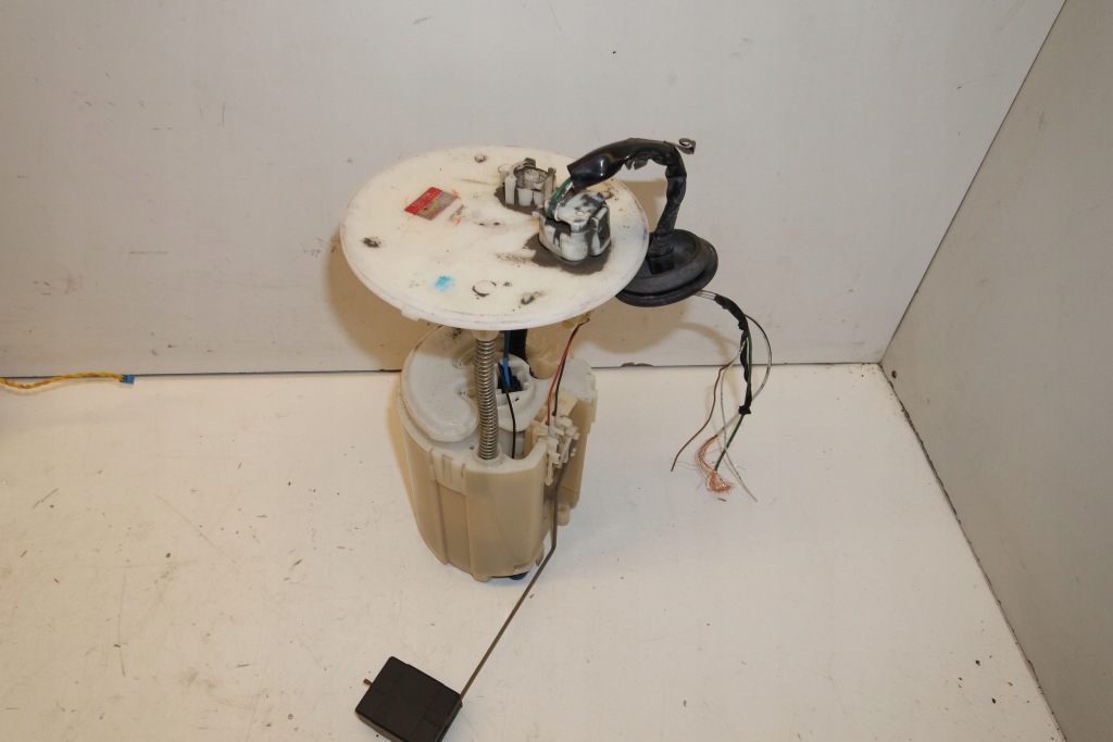 Купить Lexus rx 450h 2006 насос топлива w бак