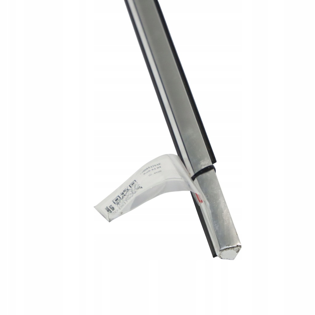 фото №12, Audi a4 b9 audi a4 b9 молдинг уплотнитель стекло дверь левый задняя 8w0853763e