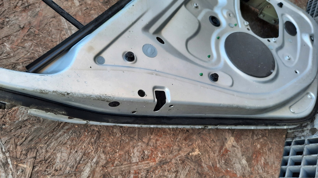 фото №11, Рама рамка двері лівий задня volkswagen golf v 07r