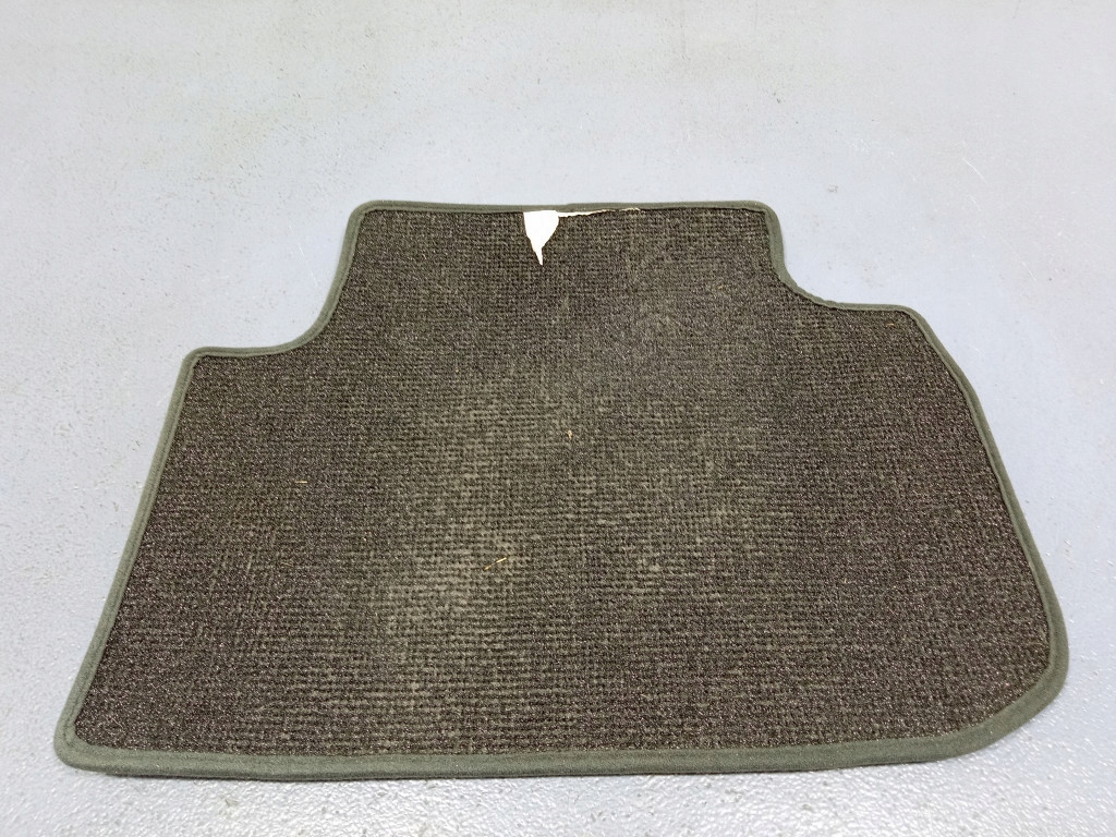 фото №8, Bmw 1 f40 килимки велюрові оригінальні комплект 7462743