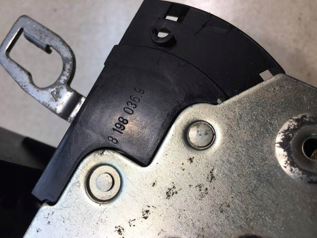 фото №7, Замок двері правий bmw 3 e36 compact 3 pin 1387607