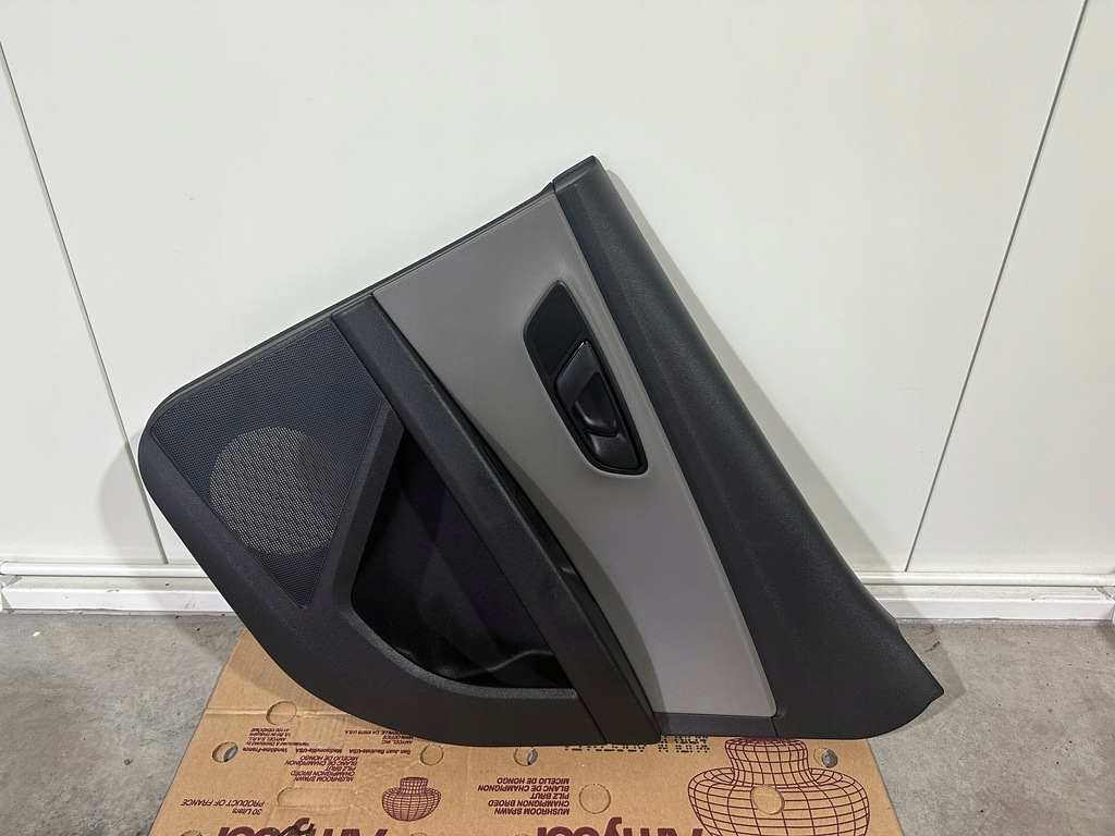 фото №1, Seat leon iii fr обшивка дверь задняя правый vhi 16r