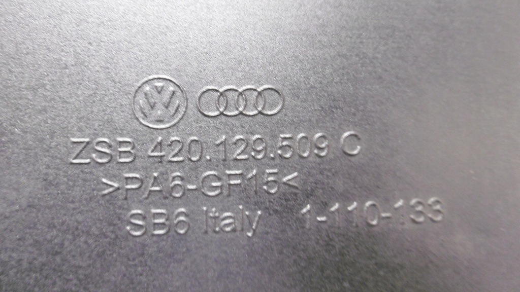 фото №5, Audi r8 420 06 воздухозаборник труба воздуха 420129509c