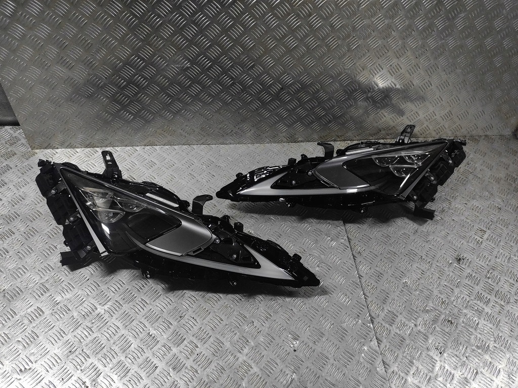 фото №1, Lexus lc lc500 lc500h лампа передняя перед nowa lexus