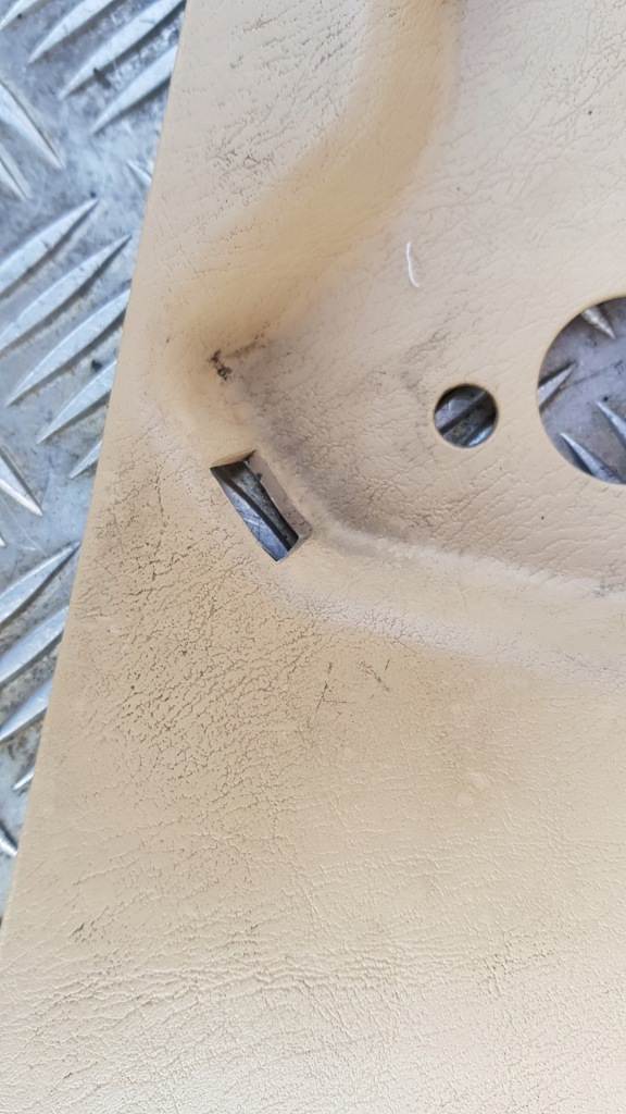 фото №5, Mercedes w163 ml пластик корпус защита