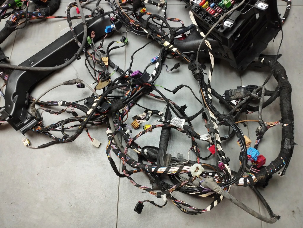 фото №2, Vw golf vii r 2.0 tfsi джгут салону 5q1941395