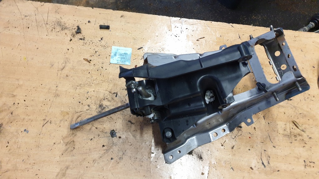 фото №1, Peugeot partner iii домкрат перемикання передач