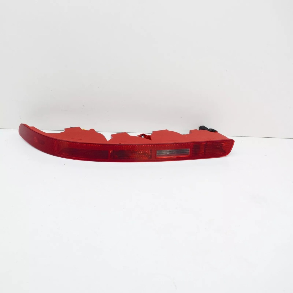 фото №1, Audi q7 4l rear правий fog reverse light 4l0945096a