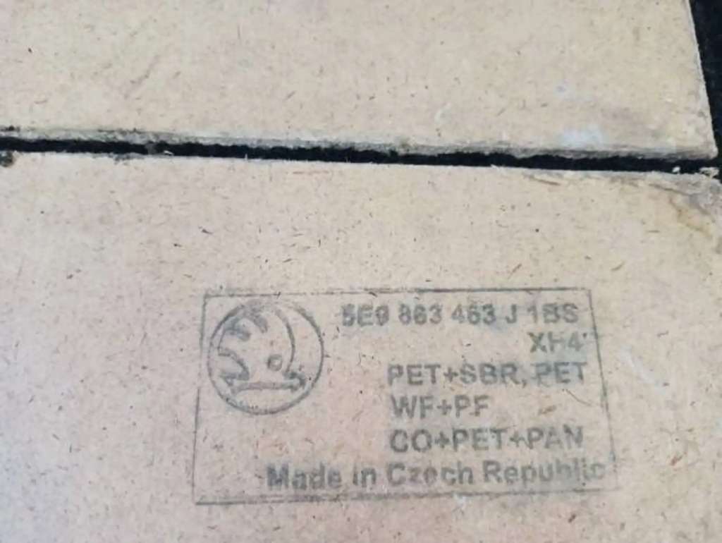 фото №5, Коврик обшивка пол багажника kombi skoda octavia iii 5e