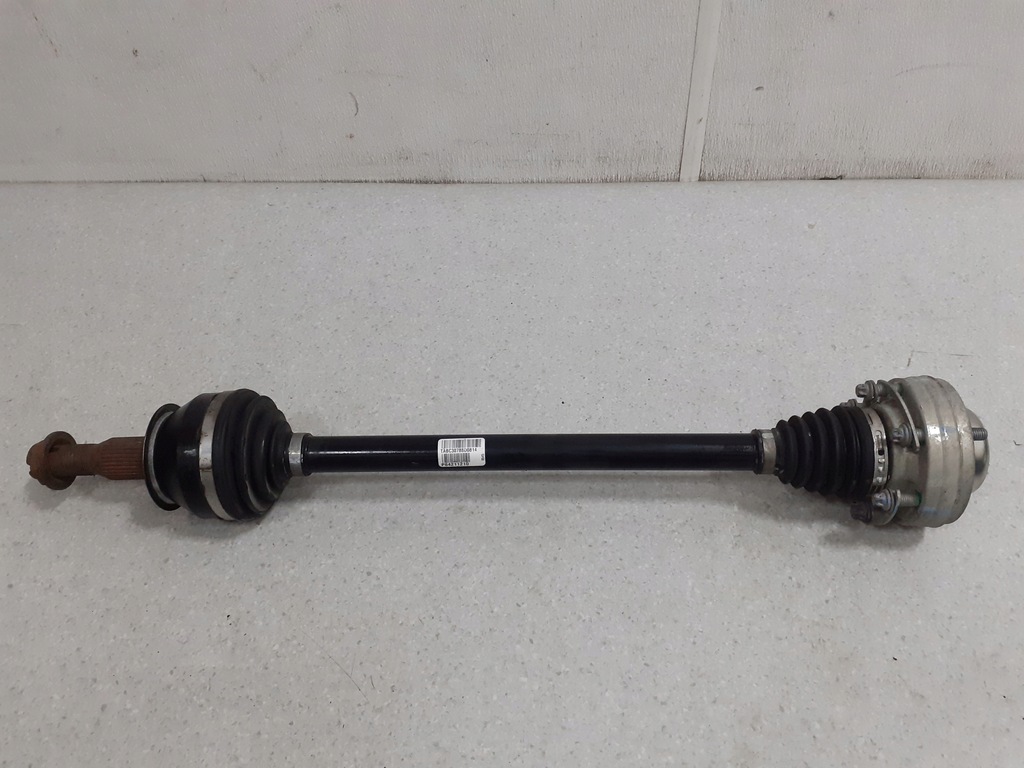 фото №1, Camaro ss 6,2 2016-24 привідний вал права 84211210