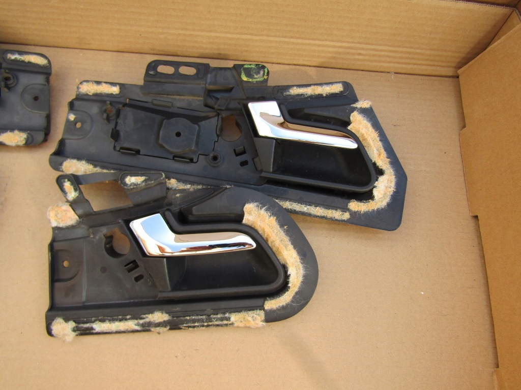 фото №3, +e1 mercedes w202 хром ручка внутрішня двері kpl 4szt + захист чорні