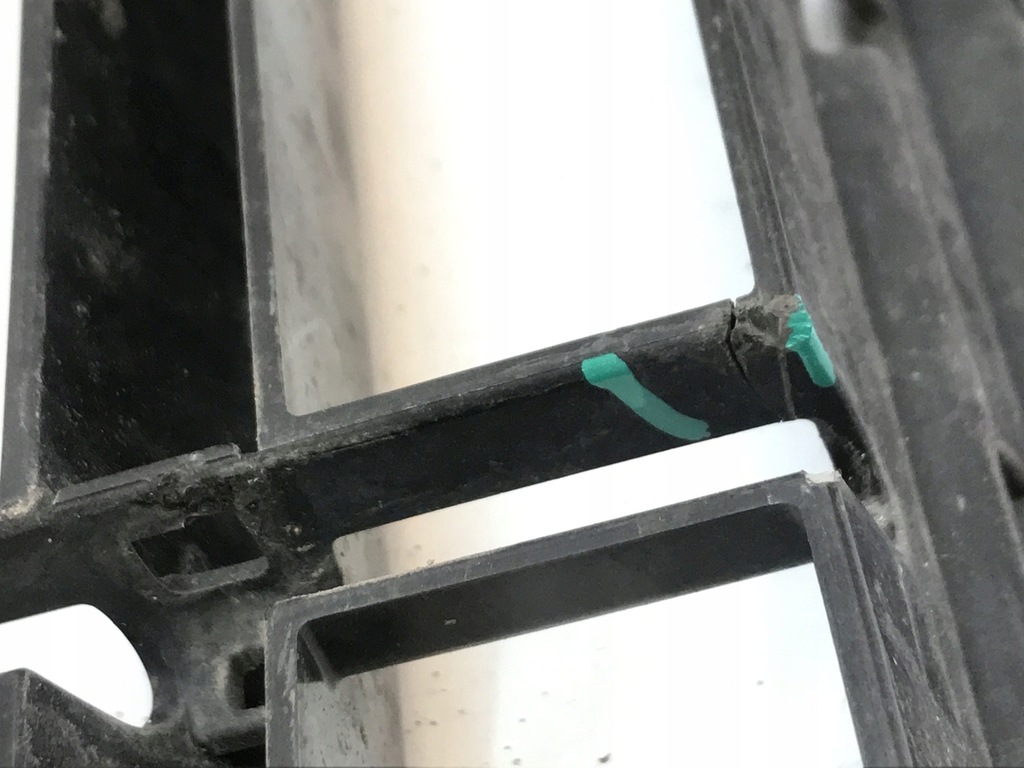 фото №15, Vw arteon r-line середня решітка бампера перед передня 3g8853677