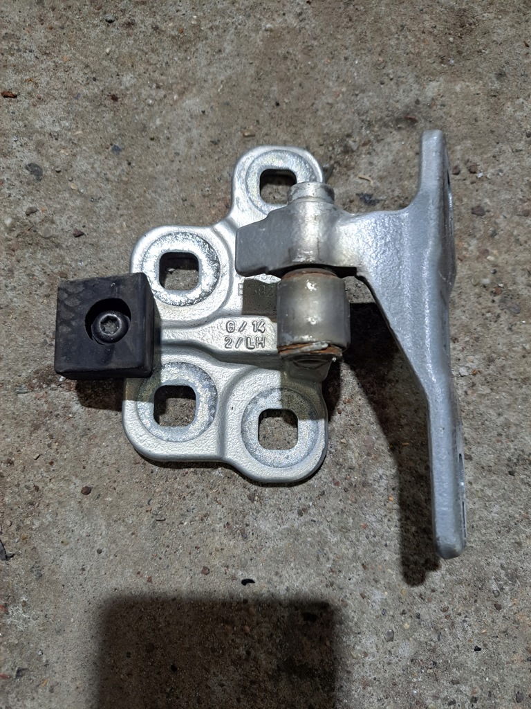 фото №1, Петля лівий петля двері кабіни volvo fh 4 fmx