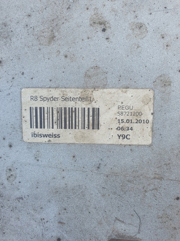 фото №7, Крыло audi r8 spyder накладка молдинг левая 58721200