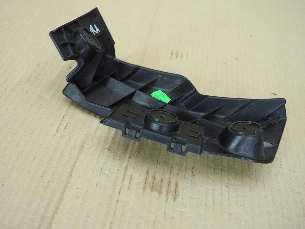 фото №13, Напрямна бампера лівий задня skoda octavia iv 5e7807377